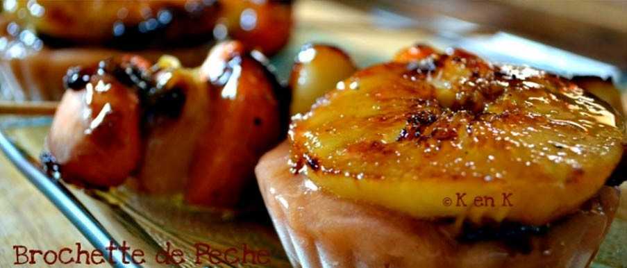 Brochette de pêches et abricots caramélisés