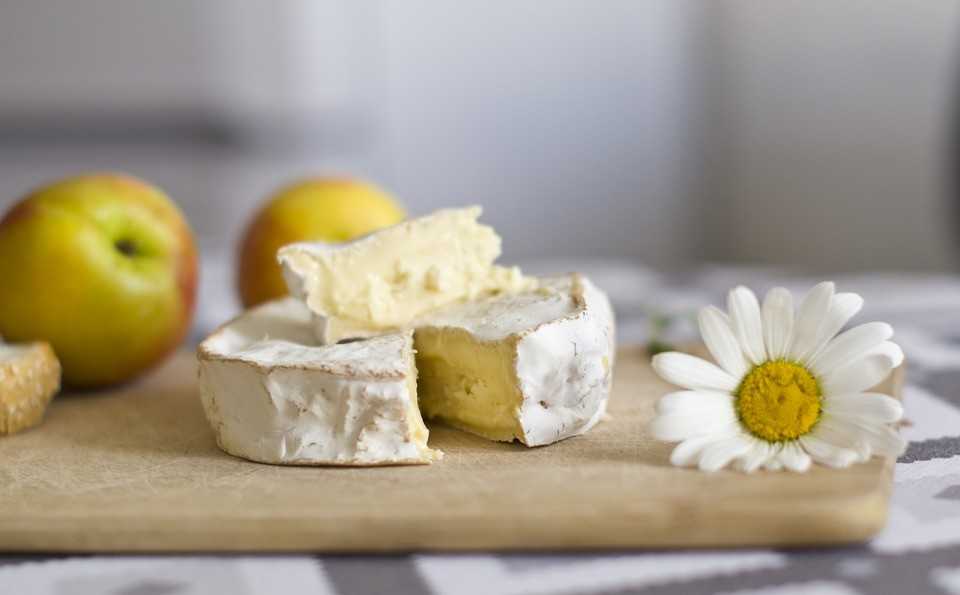 Camembert aux noix