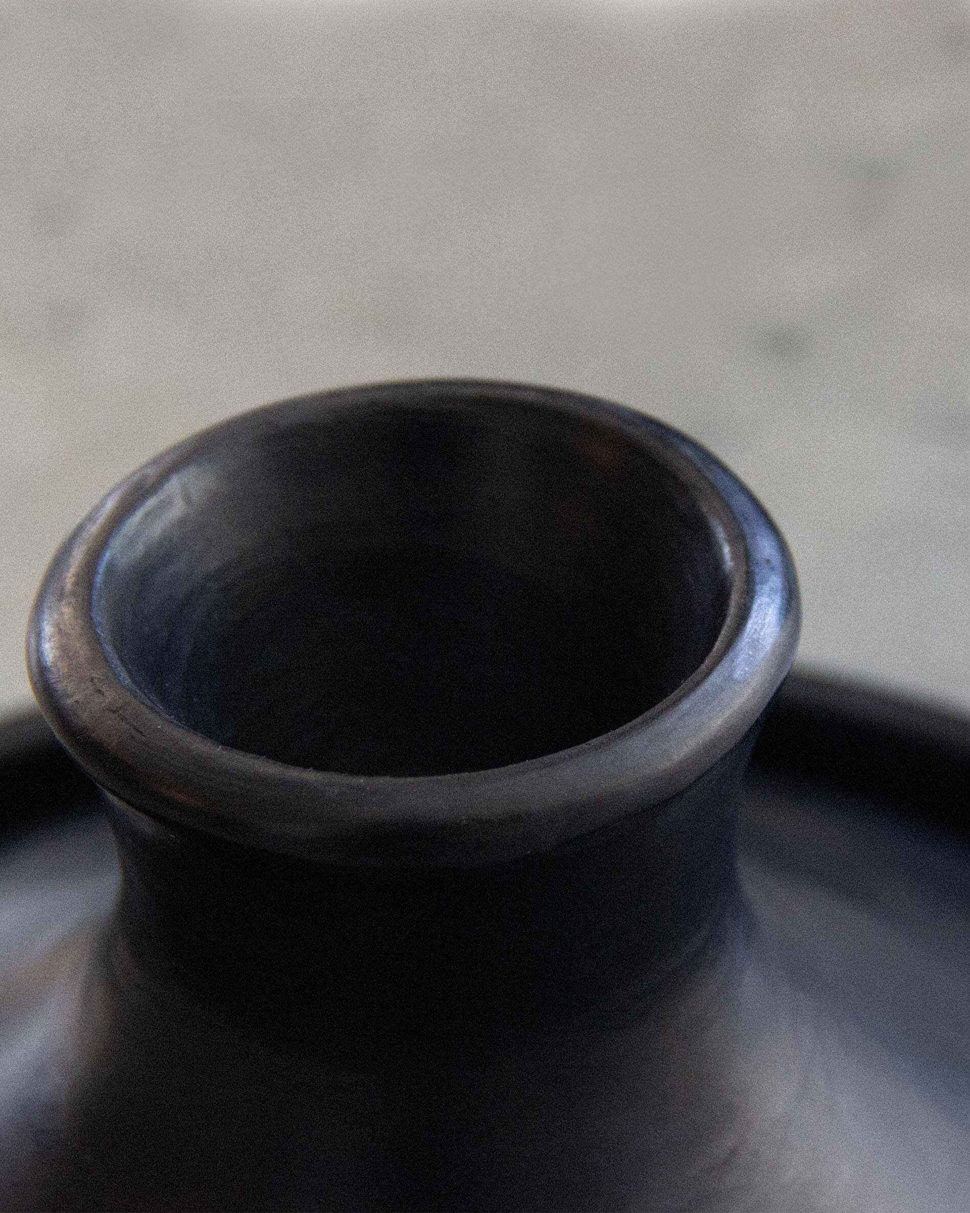 Tajine in argilla nera Chamba